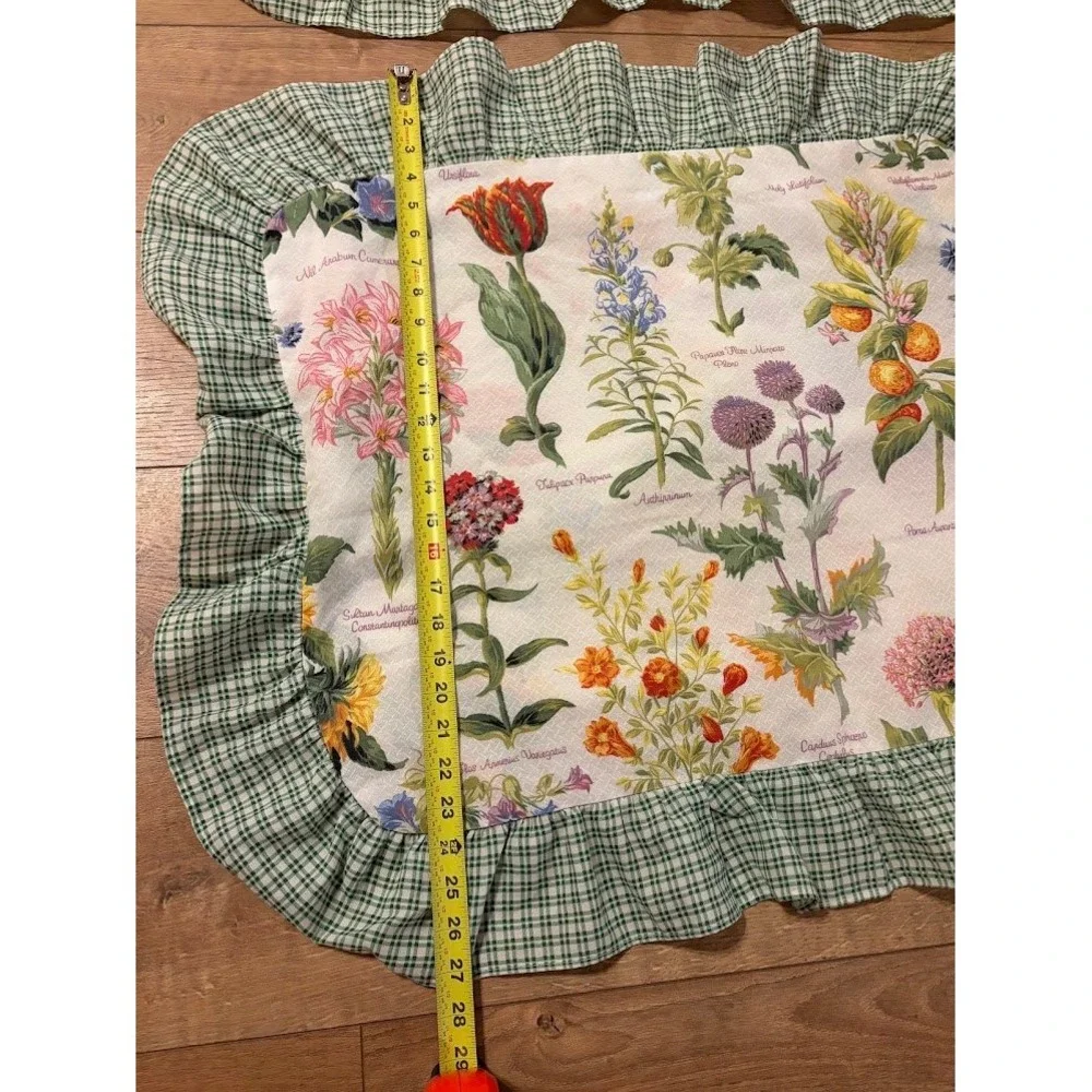 Vintage Botanical Floral Ruffle Pillowcases Set of 2 Gingham Green White Square